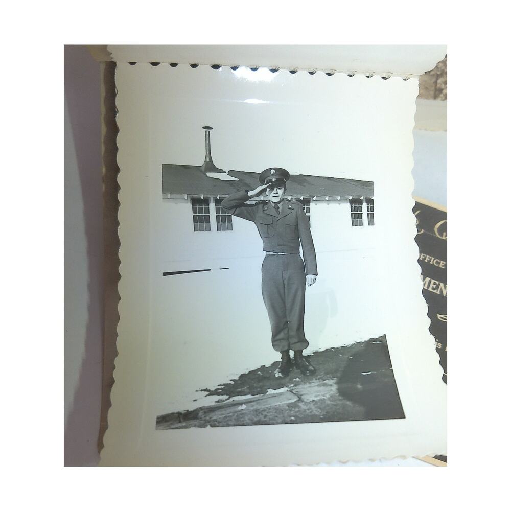 Vintage B&W Photographs 1930s-50s Military Animals Cars Life History 100+ - Picture 7 of 12
